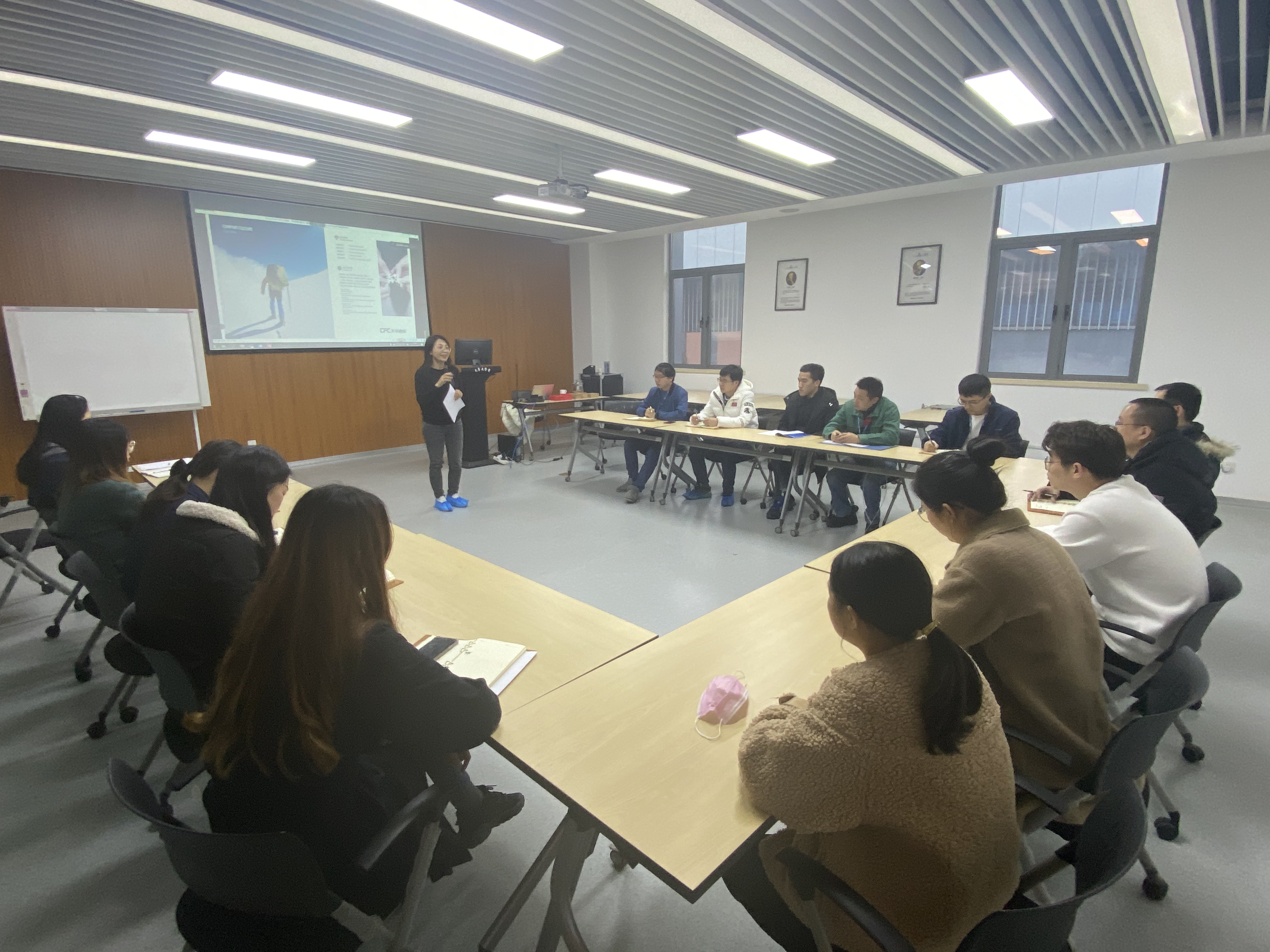 宝马bm1122线路顶级(中国游)有限公司官网